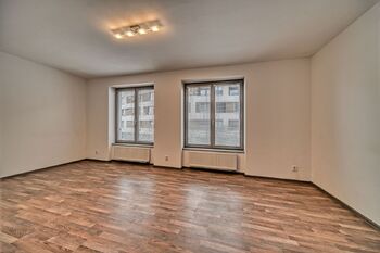 pokoj - Pronájem bytu 1+kk v osobním vlastnictví 31 m², Kolín