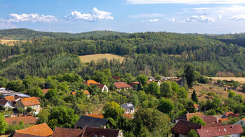 pohled na Radoškov - Prodej pozemku 692 m², Přibyslavice