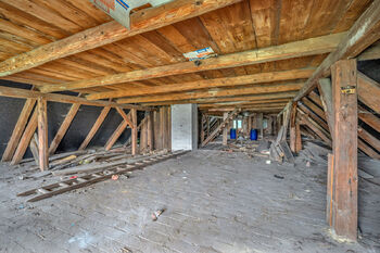 Půda 1 - Prodej domu 90 m², Chotěvice