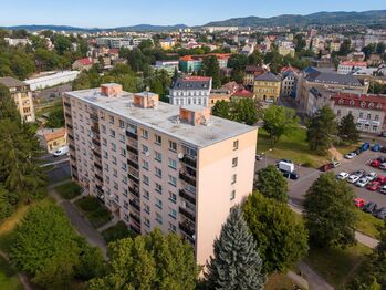 bytový dům - Pronájem bytu 3+1 v osobním vlastnictví 64 m², Liberec