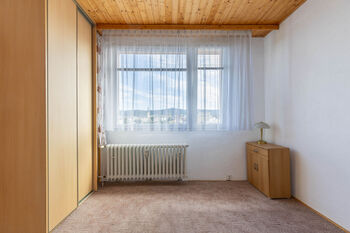 ložnice - Pronájem bytu 3+1 v osobním vlastnictví 64 m², Liberec