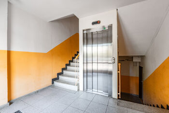 Prodej bytu 3+1 v osobním vlastnictví 72 m², Praha 9 - Letňany