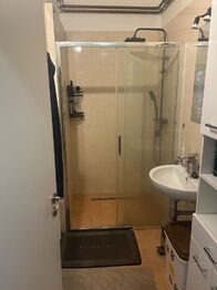 Pronájem bytu 2+kk 50 m², Praha 5 - Řeporyje