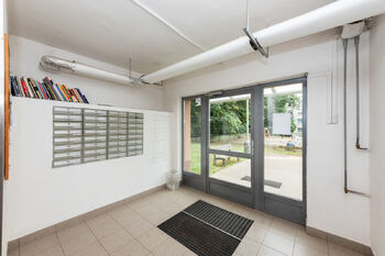 Prodej bytu 1+kk v osobním vlastnictví 29 m², Praha 4 - Hodkovičky
