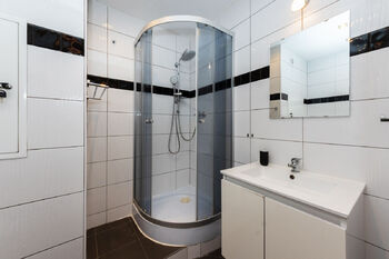 Prodej bytu 1+kk v osobním vlastnictví 29 m², Praha 4 - Hodkovičky