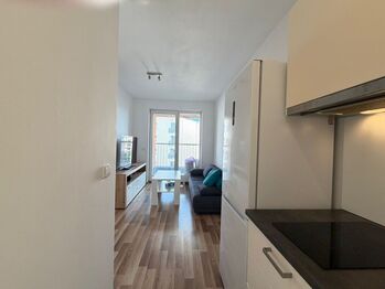 Pronájem bytu 1+kk v osobním vlastnictví 36 m², Praha 10 - Uhříněves