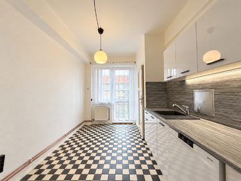 Kuchyně - Pronájem bytu 3+1 v osobním vlastnictví 70 m², Praha 10 - Vršovice