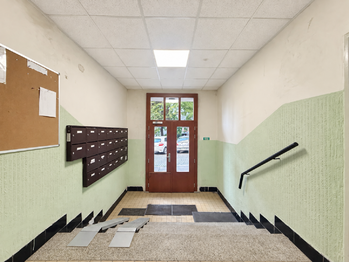 Vstup do domu - Pronájem bytu 3+1 v osobním vlastnictví 70 m², Praha 10 - Vršovice