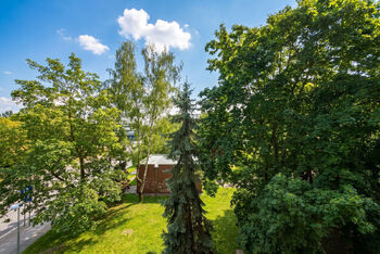 Pohled z okna - Prodej bytu 2+kk v družstevním vlastnictví 40 m², Praha 9 - Prosek