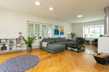 Pronájem domu 302 m², Praha 6 - Nebušice