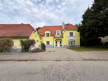 Pronájem domu 302 m², Praha 6 - Nebušice