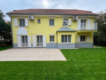 Pronájem domu 302 m², Praha 6 - Nebušice