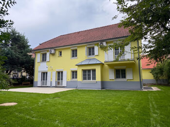 Pronájem domu 302 m², Praha 6 - Nebušice