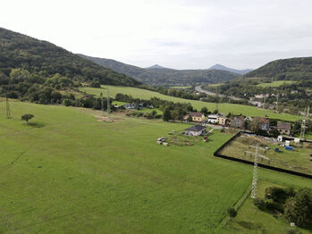 Prodej pozemku 1316 m², Trmice