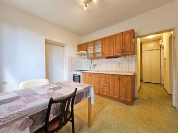Prodej bytu 3+1 v družstevním vlastnictví 83 m², Chomutov
