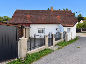 Prodej domu 120 m², Okříšky