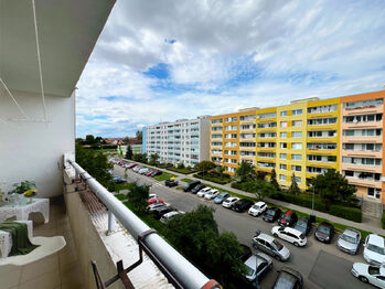 Prodej bytu 3+1 v osobním vlastnictví 74 m², Praha 5 - Stodůlky