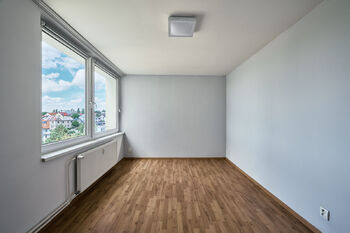 Prodej bytu 2+kk v osobním vlastnictví 45 m², Praha 10 - Hostivař