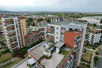 bytový dům - Prodej bytu 3+kk v osobním vlastnictví 81 m², Praha 9 - Letňany