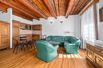 Apartmán - Prodej restaurace 855 m², Jindřichův Hradec