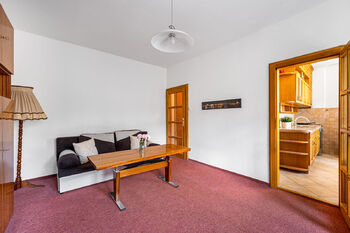 Prodej bytu 2+1 v osobním vlastnictví 49 m², Praha 9 - Hloubětín