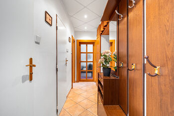Prodej bytu 2+1 v osobním vlastnictví 49 m², Praha 9 - Hloubětín
