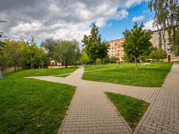 Prodej bytu 2+1 v osobním vlastnictví 49 m², Praha 9 - Hloubětín