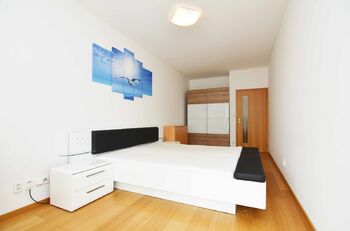 Prodej bytu 2+kk v osobním vlastnictví 62 m², Praha 4 - Michle