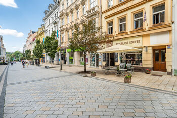 Prodej restaurace 170 m², Karlovy Vary