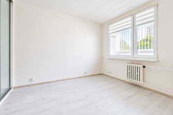 LOŽNICE - Prodej bytu 1+1 v osobním vlastnictví 36 m², Praha 4 - Braník