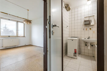 Koupelna č.2 - Prodej bytu 4+1 v družstevním vlastnictví 101 m², Mladá Boleslav
