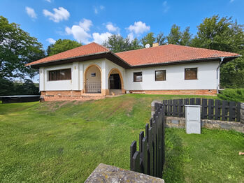Prodej domu 279 m², Blšany