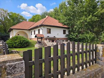 Prodej domu 279 m², Blšany