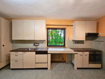Prodej domu 279 m², Blšany
