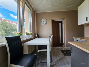 Prodej bytu 2+1 v družstevním vlastnictví 61 m², Chomutov