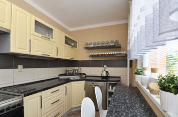 Prodej bytu 4+1 v osobním vlastnictví 80 m², Praha 5 - Hlubočepy