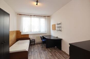 Prodej bytu 4+1 v osobním vlastnictví 80 m², Praha 5 - Hlubočepy