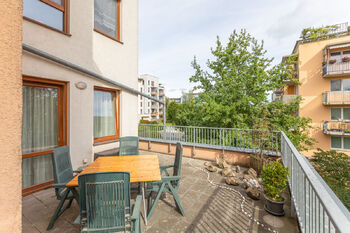 Pronájem bytu 3+kk v osobním vlastnictví 69 m², Praha 9 - Čakovice