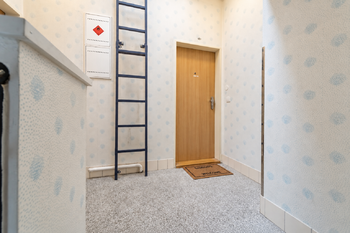 Prodej bytu 2+kk v osobním vlastnictví 46 m², Praha 7 - Holešovice