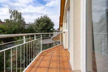 Pronájem domu 151 m², Bašť