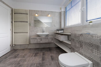 Pronájem domu 151 m², Bašť