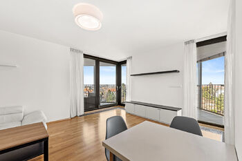 Pronájem bytu 2+kk v osobním vlastnictví 73 m², Praha 3 - Žižkov