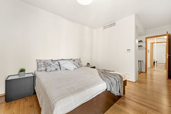 Pronájem bytu 2+kk v osobním vlastnictví 73 m², Praha 3 - Žižkov