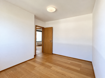 Ložnice II. - Pronájem bytu 3+kk v osobním vlastnictví 78 m², Praha 8 - Dolní Chabry
