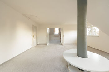 Prodej domu 456 m², Roztoky