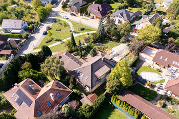Prodej domu 456 m², Roztoky