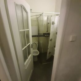 Prodej bytu 1+kk v osobním vlastnictví 18 m², Praha 10 - Strašnice