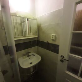 Prodej bytu 1+kk v osobním vlastnictví 18 m², Praha 10 - Strašnice