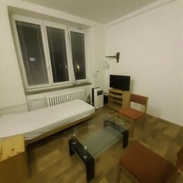 Prodej bytu 1+kk v osobním vlastnictví 18 m², Praha 10 - Strašnice