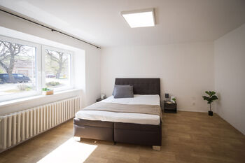 Pokoj č. 1 - Pronájem bytu 3+kk v osobním vlastnictví 77 m², Mělčany